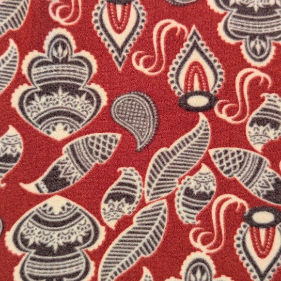 LuLaRoe TC Red Black Aztec Print Leggins - Picture 3 of 4